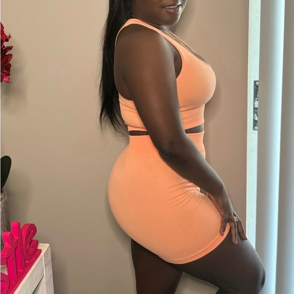 Simply Peach TBack biker set. The color in the picture in lighter than in person - Picture 3 of 3